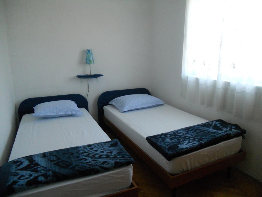 שיבניק Apartment Guste חדר תמונה