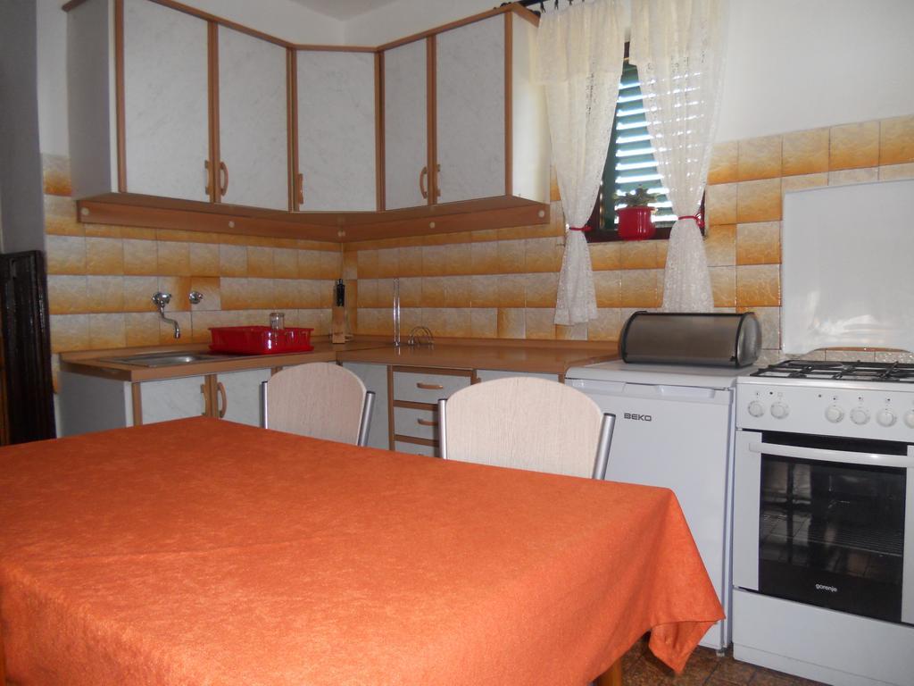 שיבניק Apartment Guste חדר תמונה