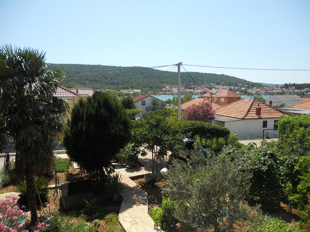 שיבניק Apartment Guste חדר תמונה